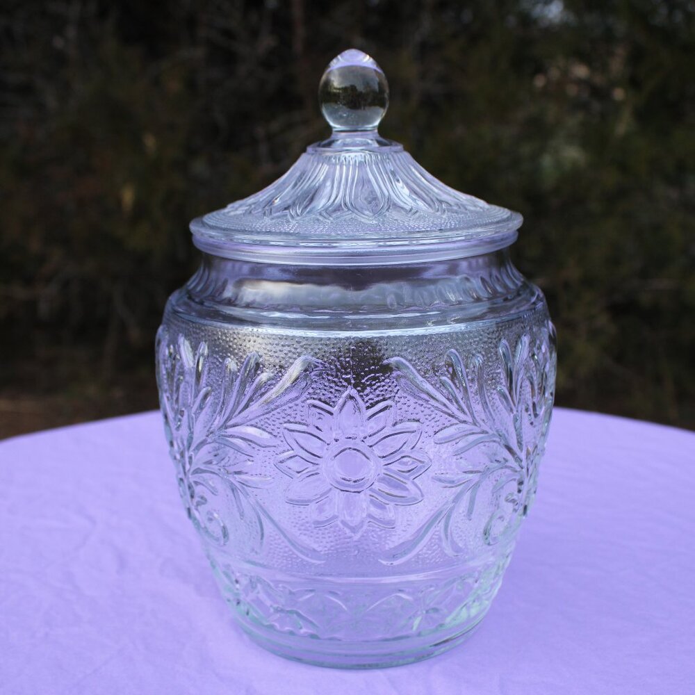 Sandwich Clear Cookie Jar
